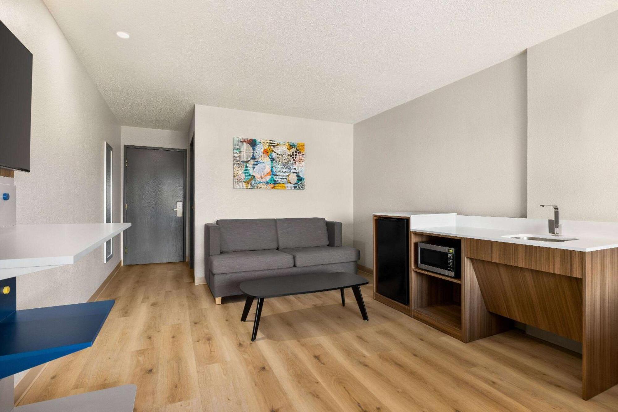 Microtel Inn & Suites By Wyndham New Ulm Εξωτερικό φωτογραφία