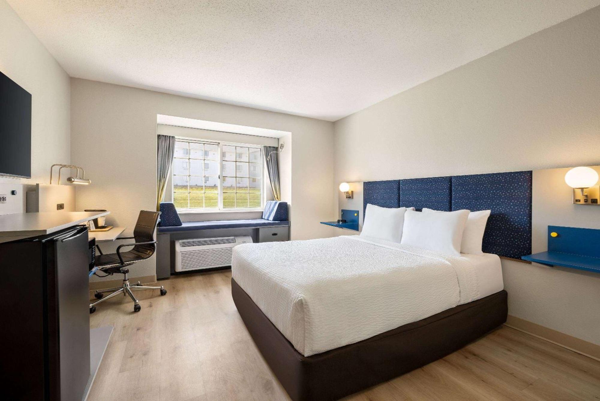 Microtel Inn & Suites By Wyndham New Ulm Εξωτερικό φωτογραφία