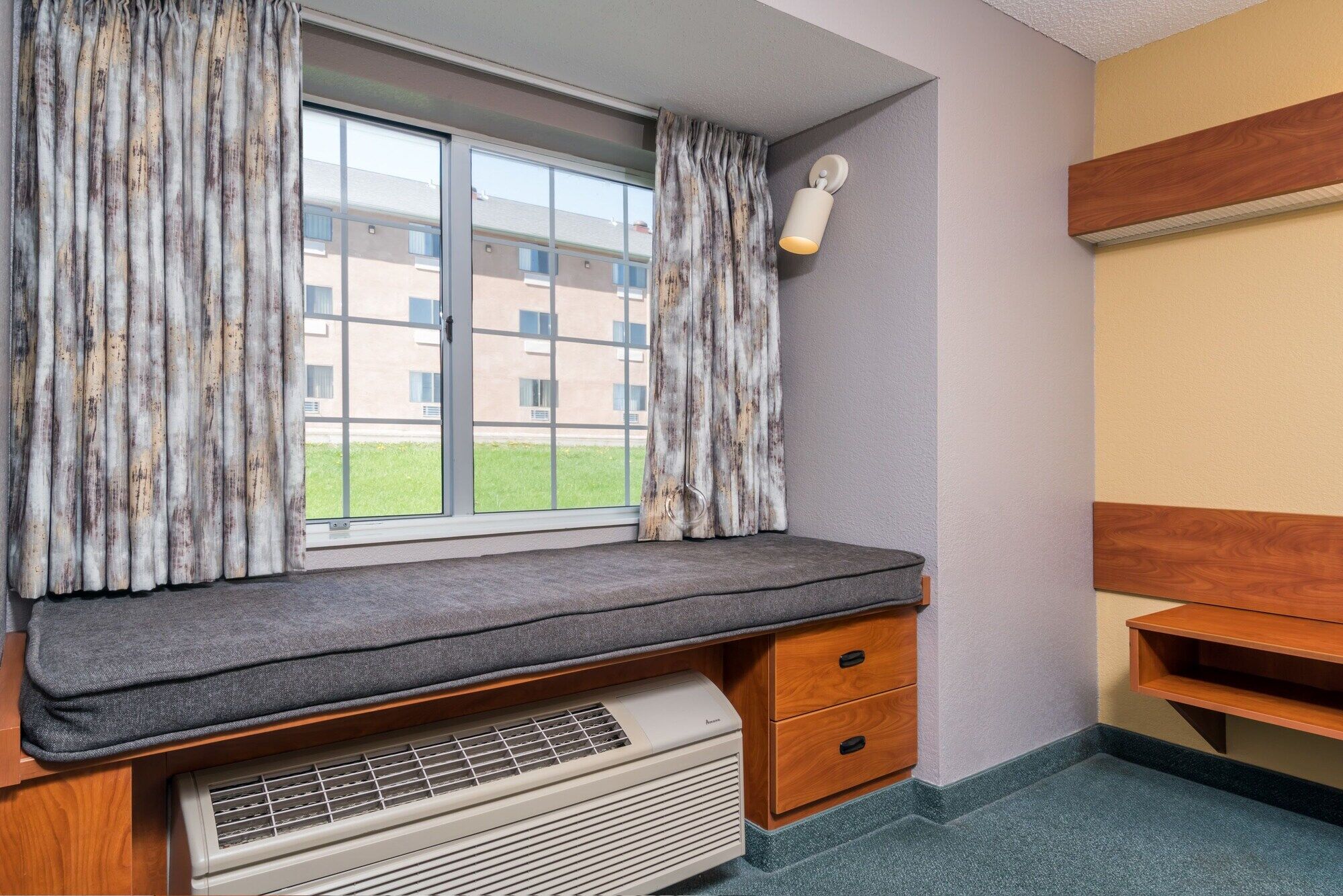 Microtel Inn & Suites By Wyndham New Ulm Εξωτερικό φωτογραφία